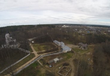 O scurtă istorie a mănăstirii Svyatogorsky (fotografie panoramică și video) - Holy-Uspensky Svyatogorsky