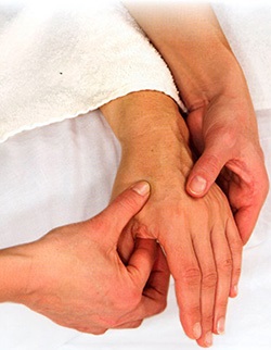Tratamentul articulațiilor prin caracteristicile masajului de efectuare a masajului la articulațiile deteriorate