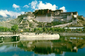 A kezelés Lhasa, a tibeti orvoslás, tibeti orvoslás központja