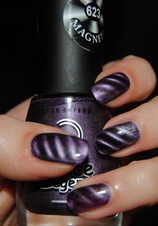 Magnetic Nail Polish