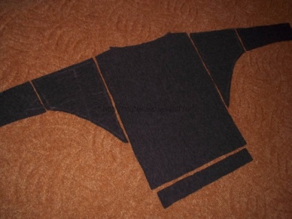 Bluza tricotata de clasa principala, casca