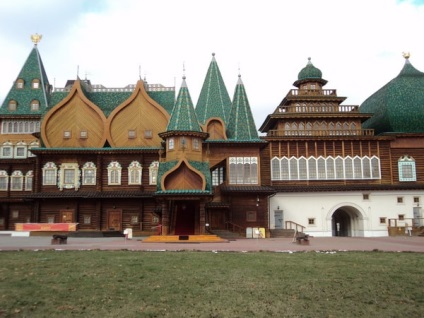 Muzeul Kolomna Palace Alexey Mikhaylovich în Kolomna, o excursie în lumea naturii