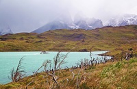 Patagonia - obiective turistice, munți, odihnă, hoteluri, climă, drumeții montane, peșteri de marmură, orașe