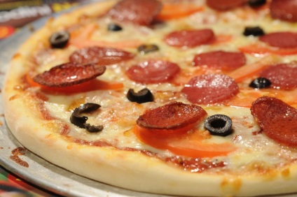 Pizza alapján a kész recept egy fotó