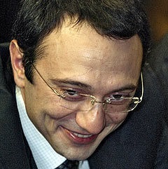 Potrivit presei rusești, Suleiman Kerimov a vândut cea mai mare parte a activelor sale în finanțele rusiei