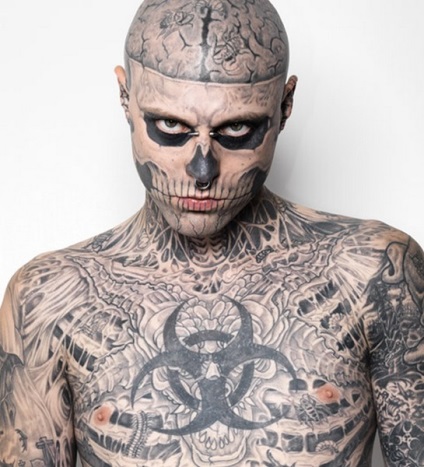 Sub acoperire este cel mai bun antipozitiv pentru piele tatuată, care chiar și un zombie se transformă într-un prinț