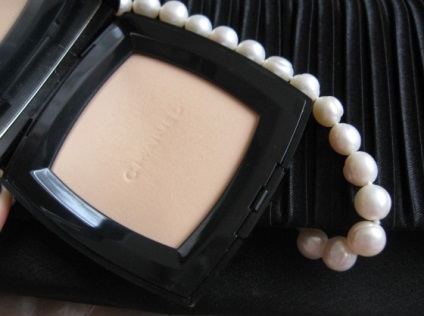 Poudre universelle compacte Chanel - por rögzíteni smink vélemény