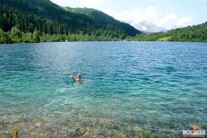 Gyalogtúra Lake Kardyvach