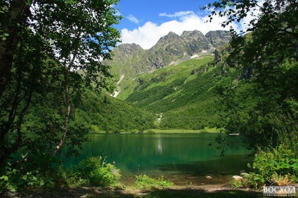 Gyalogtúra Lake Kardyvach