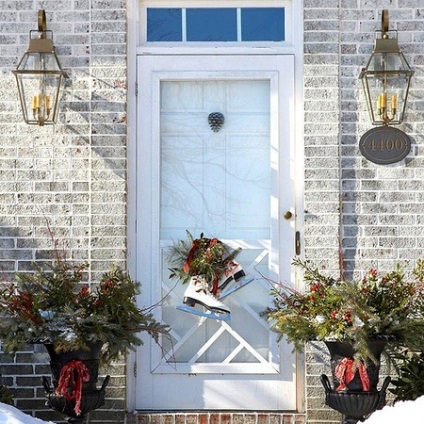 Ornamente festive ale ușii din față - idei