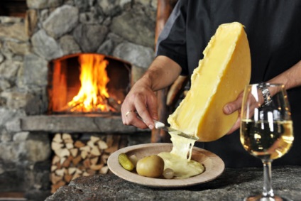 Raclette și fondue în Germania pentru noul an, rețete pentru fotografii și videoclipuri