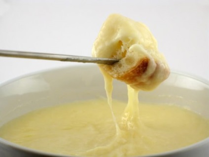 Raclette și fondue în Germania pentru noul an, rețete pentru fotografii și videoclipuri