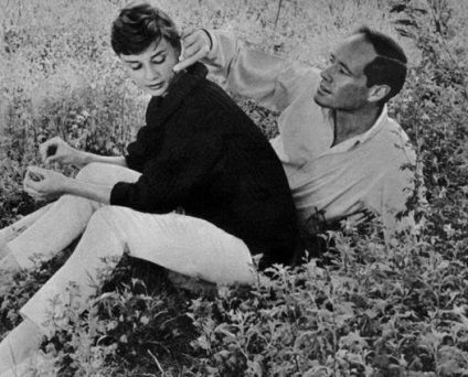 Imagini rare de Audrey Hepburn, blogger busbybabes pe site 25 noiembrie 2010, o bârfă