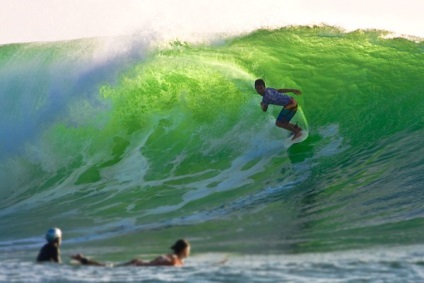 Serghei shakuto - Surfing - este scump, periculos și interesant