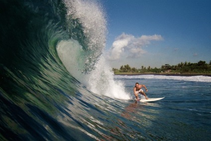 Serghei shakuto - Surfing - este scump, periculos și interesant