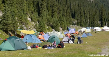 Terskey alatoo - în munții Issyk-Kul, Kârgâzstan - odihnă activă