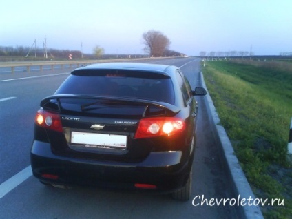 Telepítése spoiler chevrolet Lacetti - minden, ami a Chevrolet, chevrolet, fotó, videó, javítás, vélemények