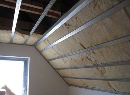 Izolarea termică a acoperișului prin protecția tuturor regulilor de scăderea temperaturii