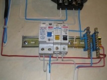 Ouzo, circuitul de conectare a uuzului, principiul de funcționare a dispozitivului de oprire a protecției, modul de alegere și