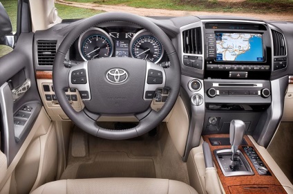 Alegerea unei mașini off-road din 2015 pentru 1, 5-2 milioane de ruble fotografie, recenzie, interior, motoare, test drive