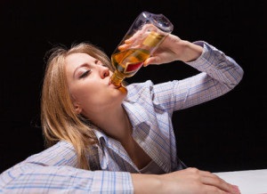 Afectarea alcoolului pentru sănătatea femeilor, aspectul
