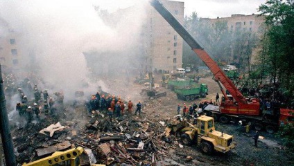 Exploziile clădirilor cu apartamente din Rusia (1999)