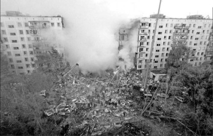 Exploziile clădirilor cu apartamente din Rusia (1999)