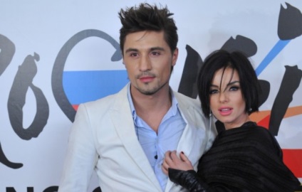 Julia Volkova képek előtt és a műtét után - 300