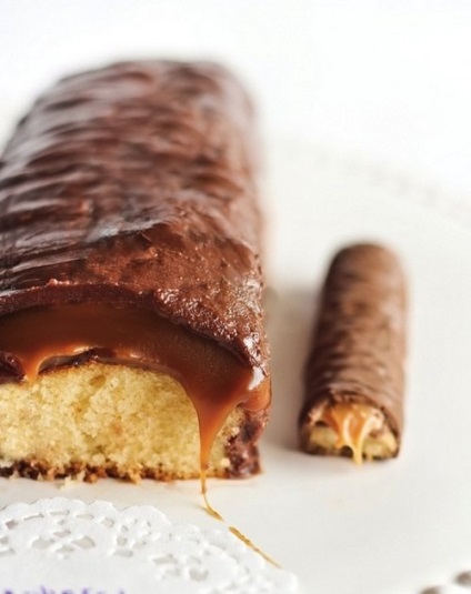 13 Prăjituri uimitoare făcute din ciocolată rămase din Halloween