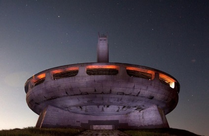 15 Locuri abandonate