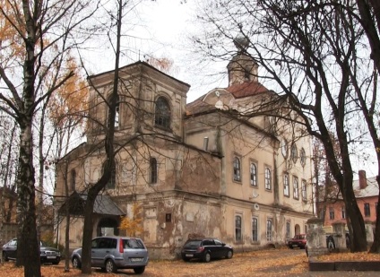 40 év alatt a kupola a templom Amikor Russell 18 lakos omladozó templom Szmolenszk, csatorna 360