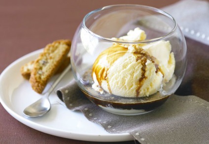 Affogato (ce este o rețetă de desert sau cafea, gătit, conținut de calorii și costuri