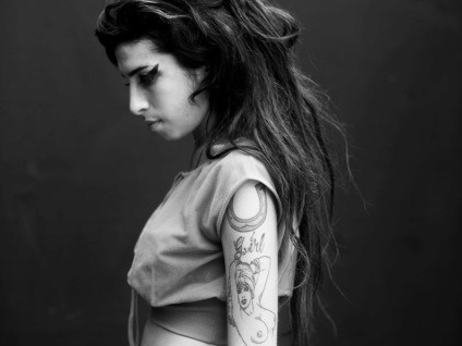 Amy winehouse - poze biografie - muzoko