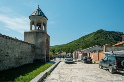 Biserici din Mtskheta - Svetzkhoveli, Samtavro și Jvari (descriere, fotografie, cum să obțineți, harta)