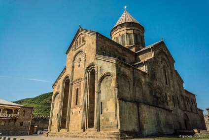 Biserici din Mtskheta - Svetzkhoveli, Samtavro și Jvari (descriere, fotografie, cum să obțineți, harta)