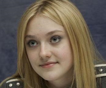 Dakota fanning (dakota fanning) biografie, filmografie, viata personala si fotografii