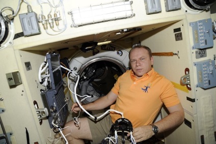 Kedves barátaim! Üdvözlöm azt az oldalt a blogom! Oleg Kotov, parancsnoka Expedition 38