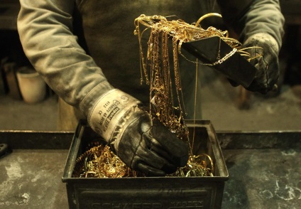 De unde să cumpărați resturi de aur este ieftin și cât de mult este aurul rezidual acum pe piață