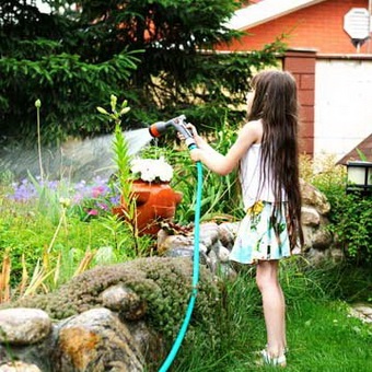 Forrásai az öntözővíz vízben kertben kell öntözött kert, és ahol a bátyja