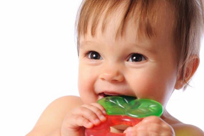 Hogyan lehet túlélni a kitörés baba foga