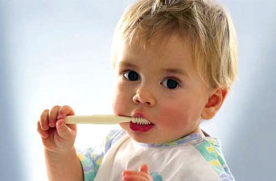 Cum să supraviețuiești dinților copiilor de dinți