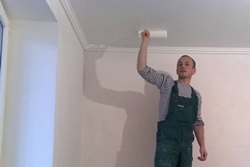 Cum să pictezi corect tavanul