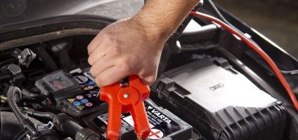 Cum să verificați funcționarea bateriei mașinii - mașina mea