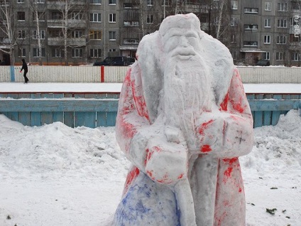 Cum se face din Moș Crăciun din zăpadă și Snow Maiden în mod corect