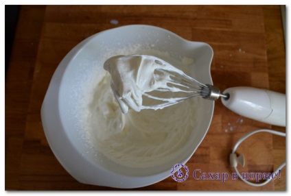 Cum să faci înghețată fără zahăr acasă