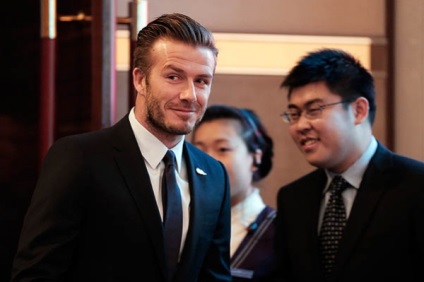 Înțelepciunea chineză pe partea laterală a unui nou tatuaj al lui David Beckham, o bârfă