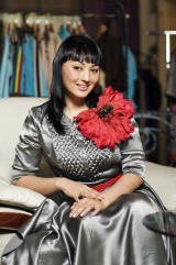 Kuralaj Nurkadilova öltözött, mint azt akarja, hogy - a tervezők a divat