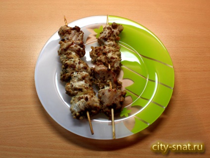 Carne de pui de carne de pui gătit în cuptor - Sharypovo acasă