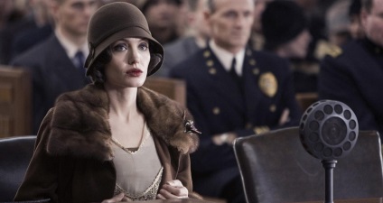 Model, spion, care are 9 filme cu Angelina Jolie