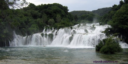 Parcul Național Krka, independent de cascade